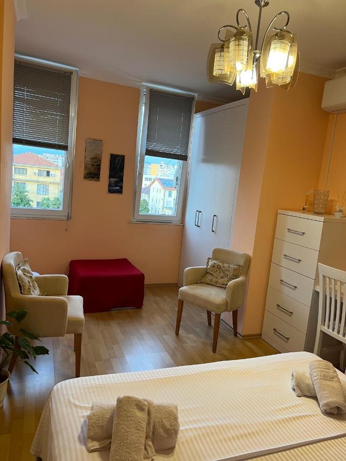 City Center Apartment In Шкодер Екстер'єр фото